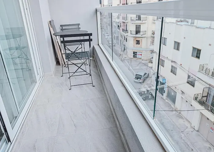 Brand New Close To Valletta *